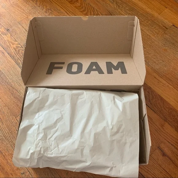 Yeezy Foam Runner - Tan - Picture 6 of 15